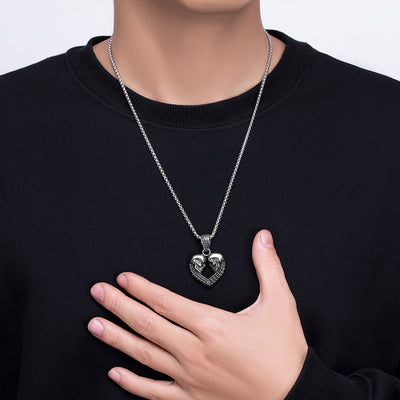 Stainless Steel Necklace Men's Stainless Steel Heart and Skulls Pendant Necklace